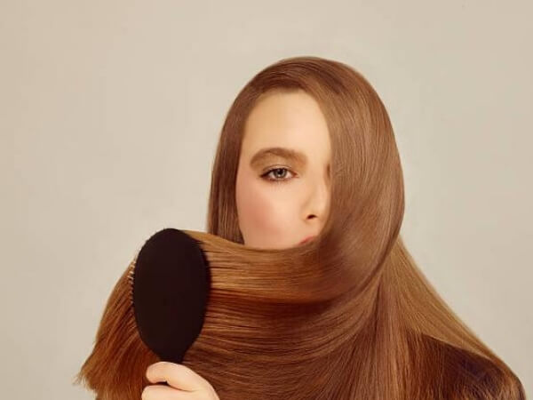 woman, hair brush